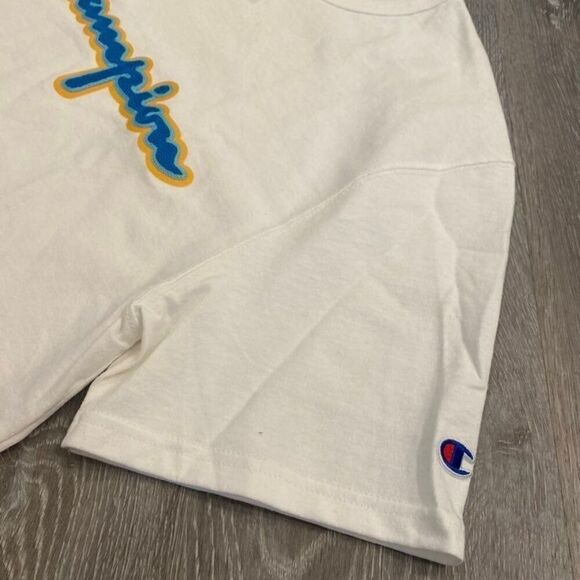 NWT‎ Champion White Athletic Casual Shirt Men L Bin I-26 - Picture 2 of 5